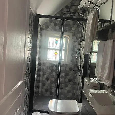 Noya Koesk Hotel 3*
